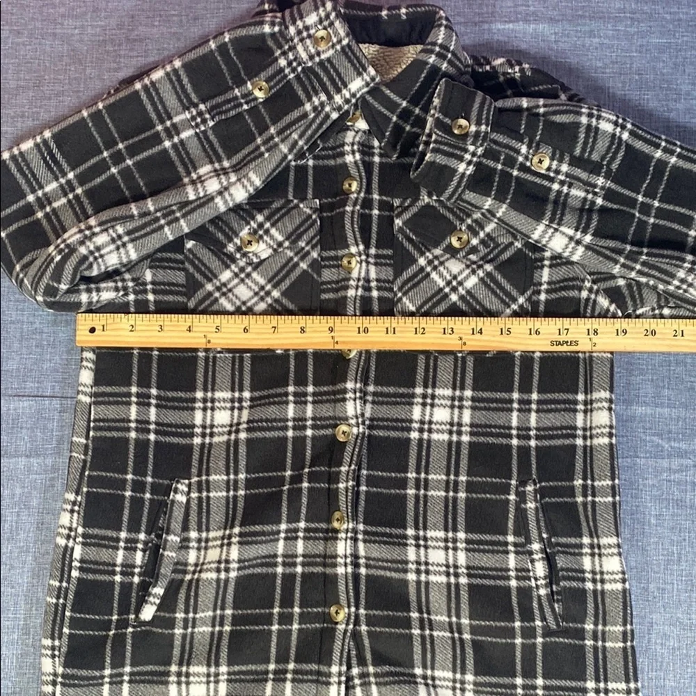 SAGE Collective Sherpa Lined Flannel Jacket Women’s M Black White Plaid Coat